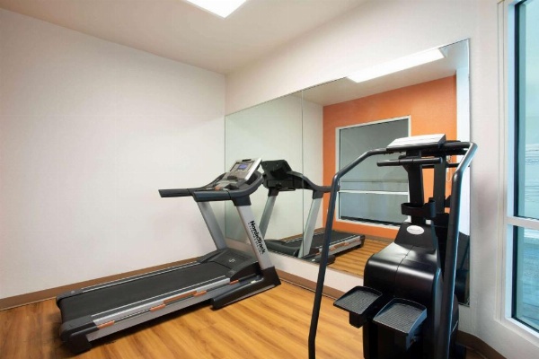 Baymont Inn & Suites Sheridan image 13