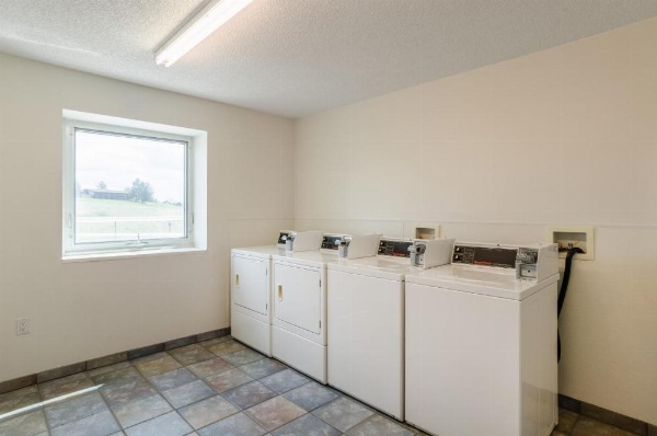 Baymont Inn & Suites Sheridan image 14