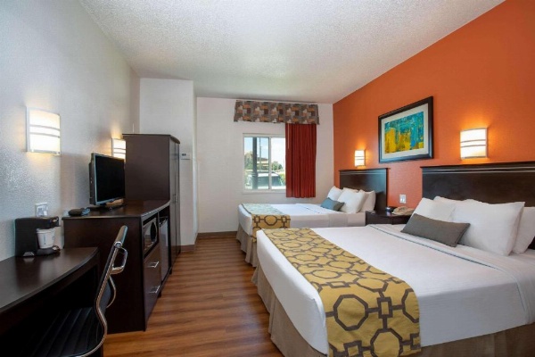 Baymont Inn & Suites Sheridan image 16