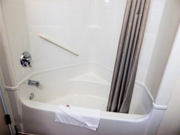 Baymont Inn & Suites Sheridan image 30